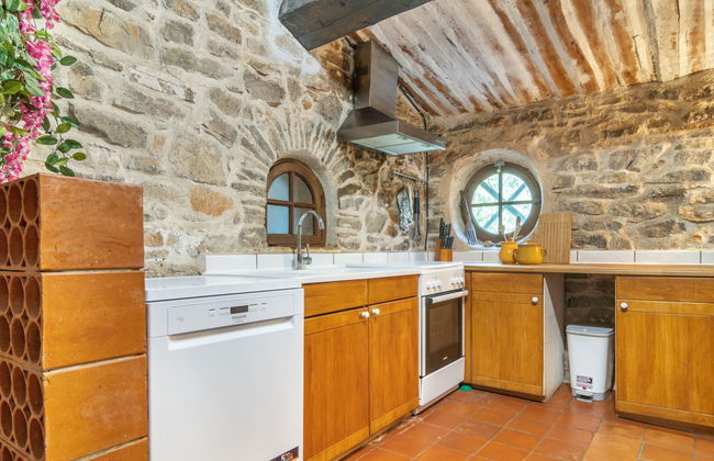 Maison de 4 chambres à Flassans-sur-Issole avec piscine privée et jardin - Photo 15