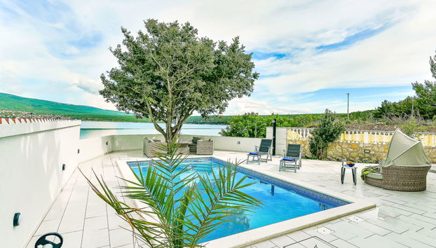 Apartamento de 3 quartos em Novigrad com piscina e jardim - Foto 2