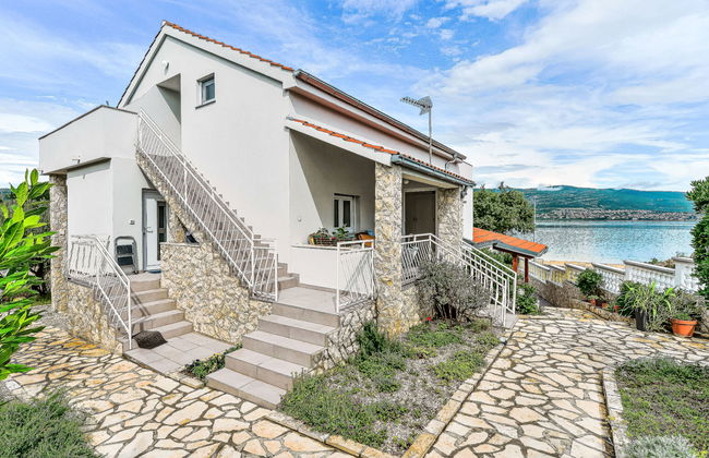 Apartamento de 3 quartos em Novigrad com piscina e jardim - Foto 24