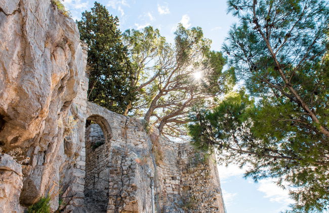Casa de 5 quartos em Omiš com jardim e terraço - Foto 37