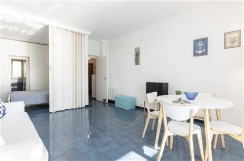 Foto 7 - Apartamento en Sanremo con piscina y vistas al mar