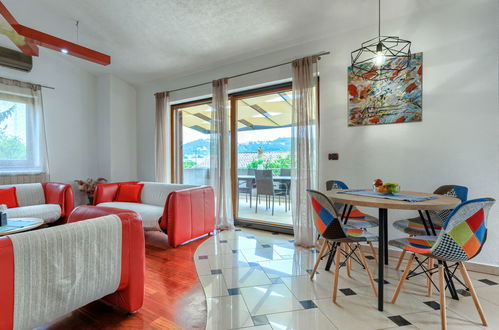 Photo 5 - 6 bedroom House in Labin with private pool and garden