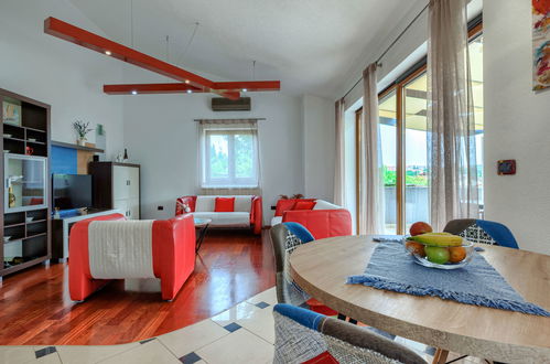 Photo 6 - 6 bedroom House in Labin with private pool and garden