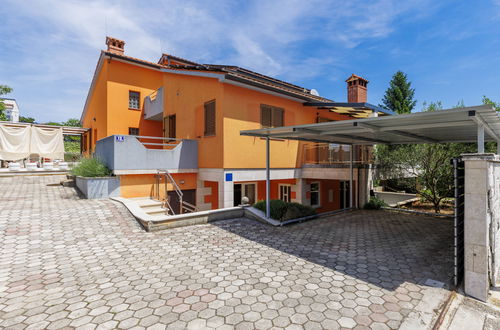 Foto 62 - Casa de 6 quartos em Labin com piscina privada e jardim