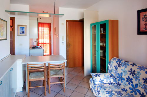 Foto 7 - Apartamento de 2 quartos em Rosolina com piscina