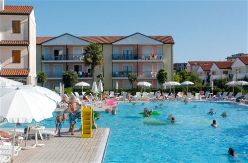Foto 17 - Apartamento de 2 quartos em Rosolina com piscina e vistas do mar