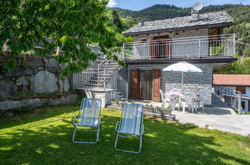 Foto 19 - Haus mit 1 Schlafzimmer in Sarre mit garten und blick auf die berge