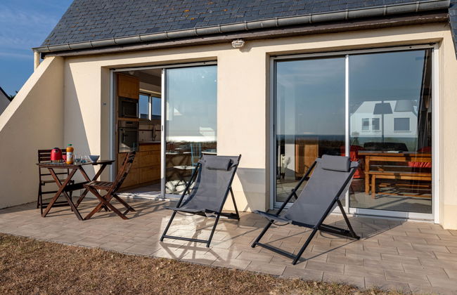 Casa de 2 quartos em Saint-Germain-sur-Ay com jardim e terraço - Foto 17