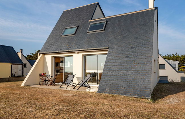 Casa de 2 quartos em Saint-Germain-sur-Ay com jardim e terraço - Foto 2