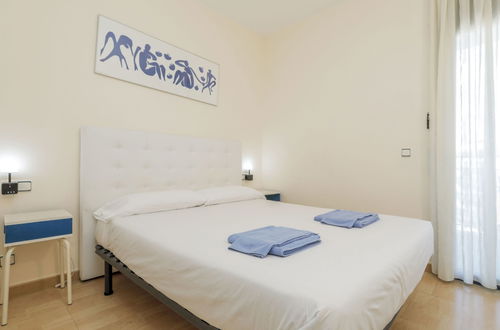 Photo 12 - 2 bedroom Apartment in Lloret de Mar with swimming pool and terrace