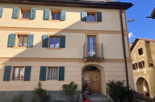 Foto 1 - Appartamento con 4 camere da letto a Scuol