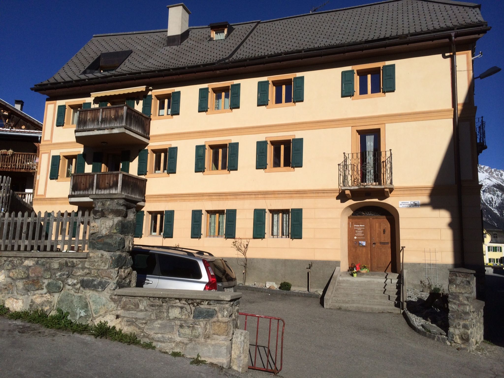 Foto 10 - Apartment mit 1 Schlafzimmer in Scuol mit blick auf die berge