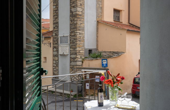 Casa de 4 quartos em Prelà com jardim e terraço - Foto 12