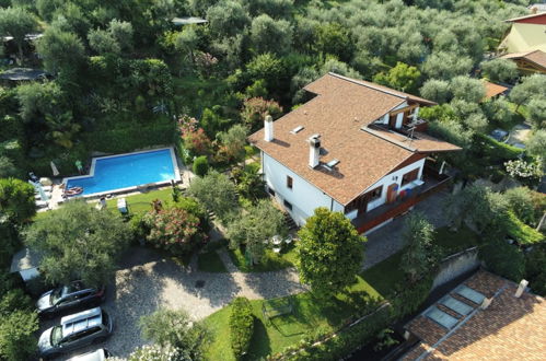 Photo 4 - Apartment in Brenzone sul Garda with swimming pool and mountain view