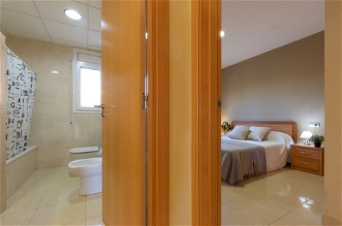 Foto 15 - Casa con 4 camere da letto a Deltebre con piscina privata e vista mare
