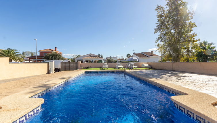 Foto 1 - Casa de 4 quartos em Deltebre com piscina privada e vistas do mar