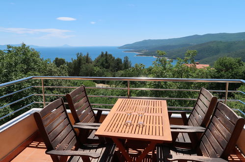 Foto 5 - Apartamento de 3 quartos em Labin com piscina e vistas do mar