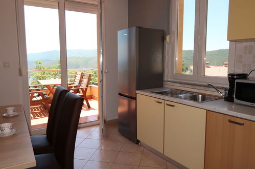 Photo 16 - 3 bedroom Apartment in Labin with swimming pool and terrace