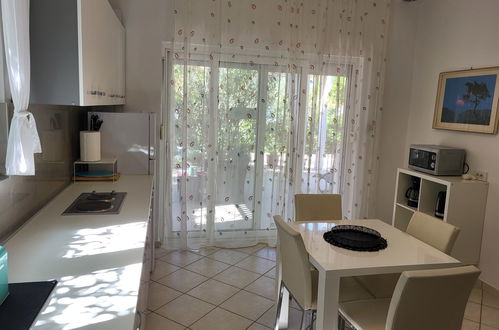 Photo 8 - 1 bedroom House in Jasenice with terrace and sea view