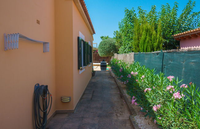 Casa de 3 quartos em Campos com piscina privada e jardim - Foto 26