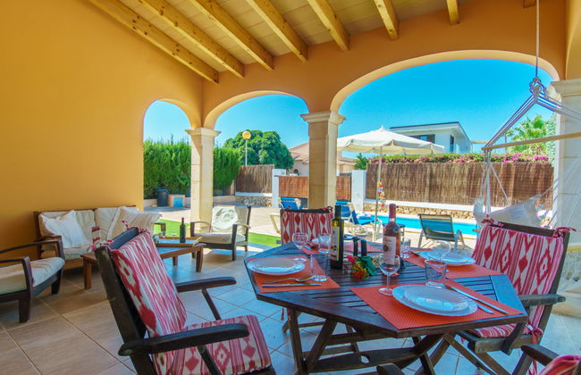 Casa de 3 quartos em Campos com piscina privada e jardim - Foto 3