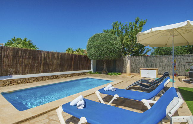 Casa de 3 quartos em Campos com piscina privada e jardim - Foto 22