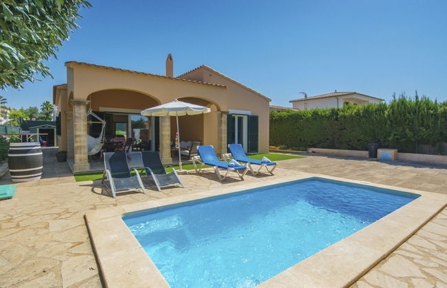 Casa de 3 quartos em Campos com piscina privada e jardim - Foto 20