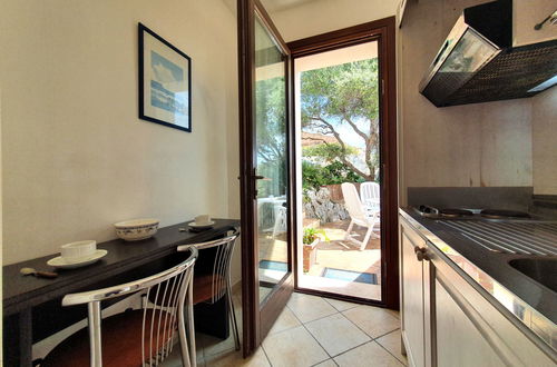Photo 7 - 1 bedroom Apartment in Siracusa with swimming pool and garden