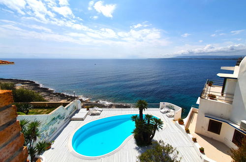 Photo 22 - 1 bedroom Apartment in Siracusa with swimming pool and garden
