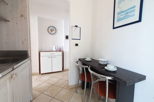 Photo 8 - 1 bedroom Apartment in Siracusa with swimming pool and garden