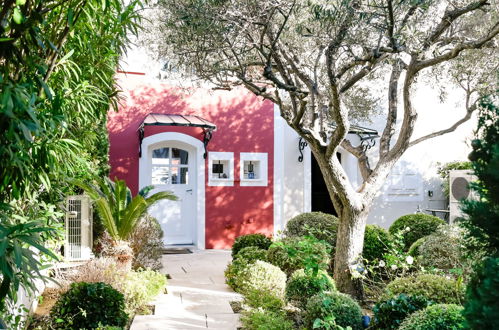 Photo 19 - Maison de 2 chambres à Grimaud avec jardin et vues à la mer