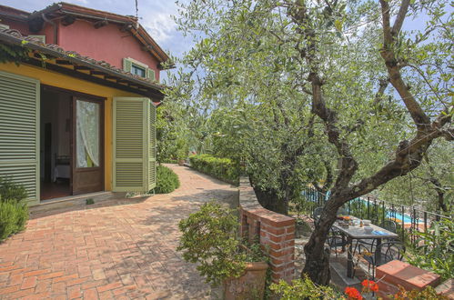 Photo 4 - 1 bedroom Apartment in Pieve a Nievole with swimming pool and garden