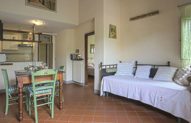Apartamento de 2 quartos em Pieve a Nievole com piscina e jardim - Foto 8