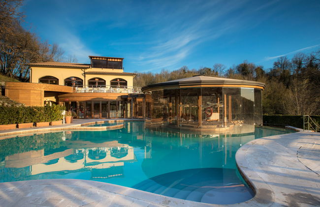 Apartamento de 2 quartos em Sorano com piscina e jardim - Foto 24
