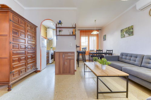 Photo 9 - 2 bedroom House in Castelló d'Empúries with garden and terrace