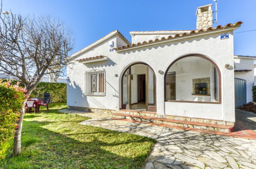 Foto 1 - Casa de 2 habitaciones en Castelló d'Empúries con jardín y vistas al mar