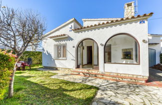 Foto 1 - Casa de 2 habitaciones en Castelló d'Empúries con jardín y terraza