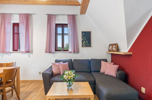 Foto 6 - Appartamento con 2 camere da letto a Hřensko con giardino