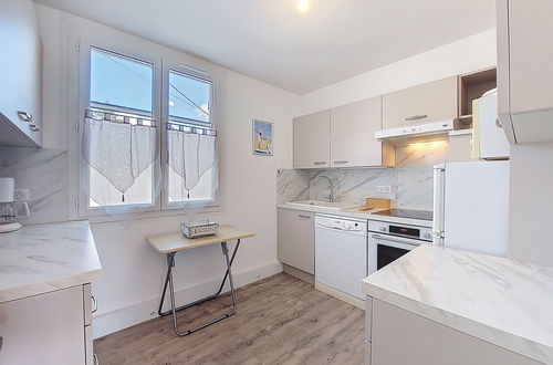 Foto 9 - Apartamento de 2 quartos em Vaux-sur-Mer com jardim e terraço