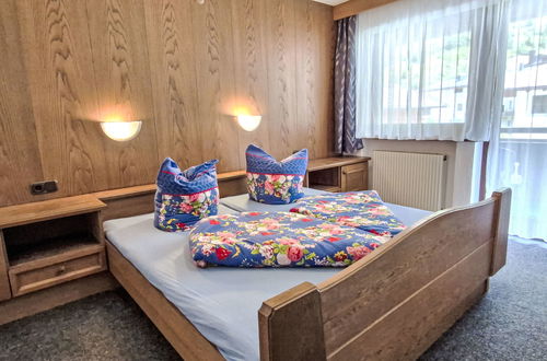 Foto 5 - Apartamento de 5 quartos em Längenfeld com jardim