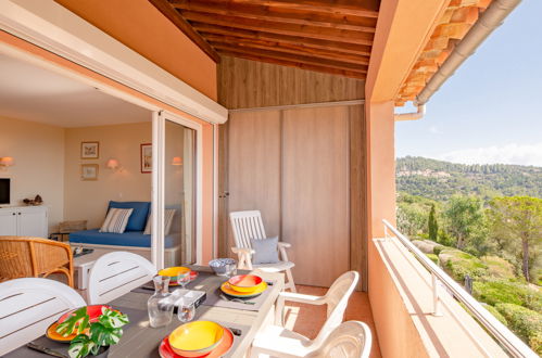 Foto 13 - Apartamento de 2 quartos em Roquebrune-sur-Argens com piscina e vistas do mar