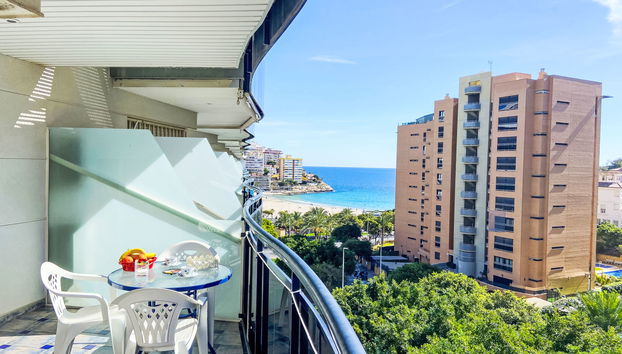 Apartment mit 2 Schlafzimmern in Villajoyosa mit schwimmbad und garten - Foto 2
