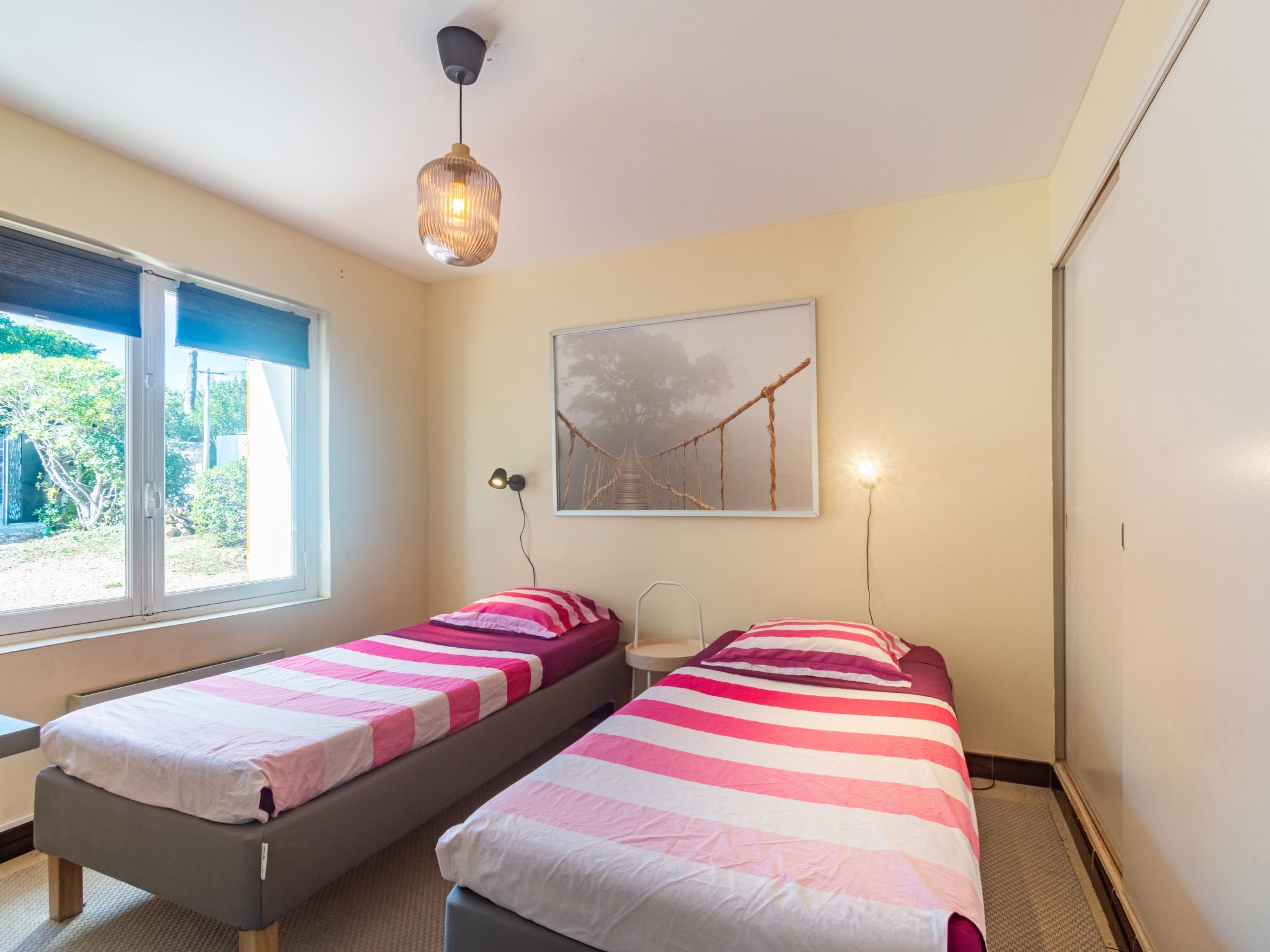 Foto 8 - Appartamento con 2 camere da letto a Roquebrune-sur-Argens con terrazza e vista mare
