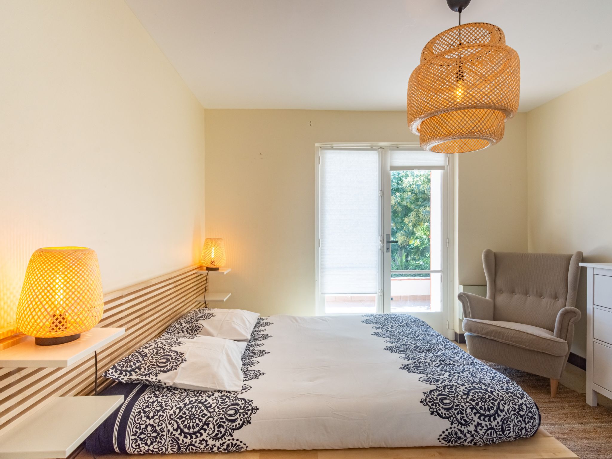 Foto 5 - Appartamento con 2 camere da letto a Roquebrune-sur-Argens con terrazza e vista mare