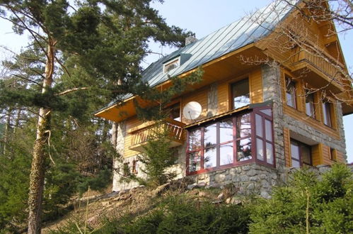 Photo 17 - Maison de 5 chambres à Stará Lesná avec jardin et terrasse