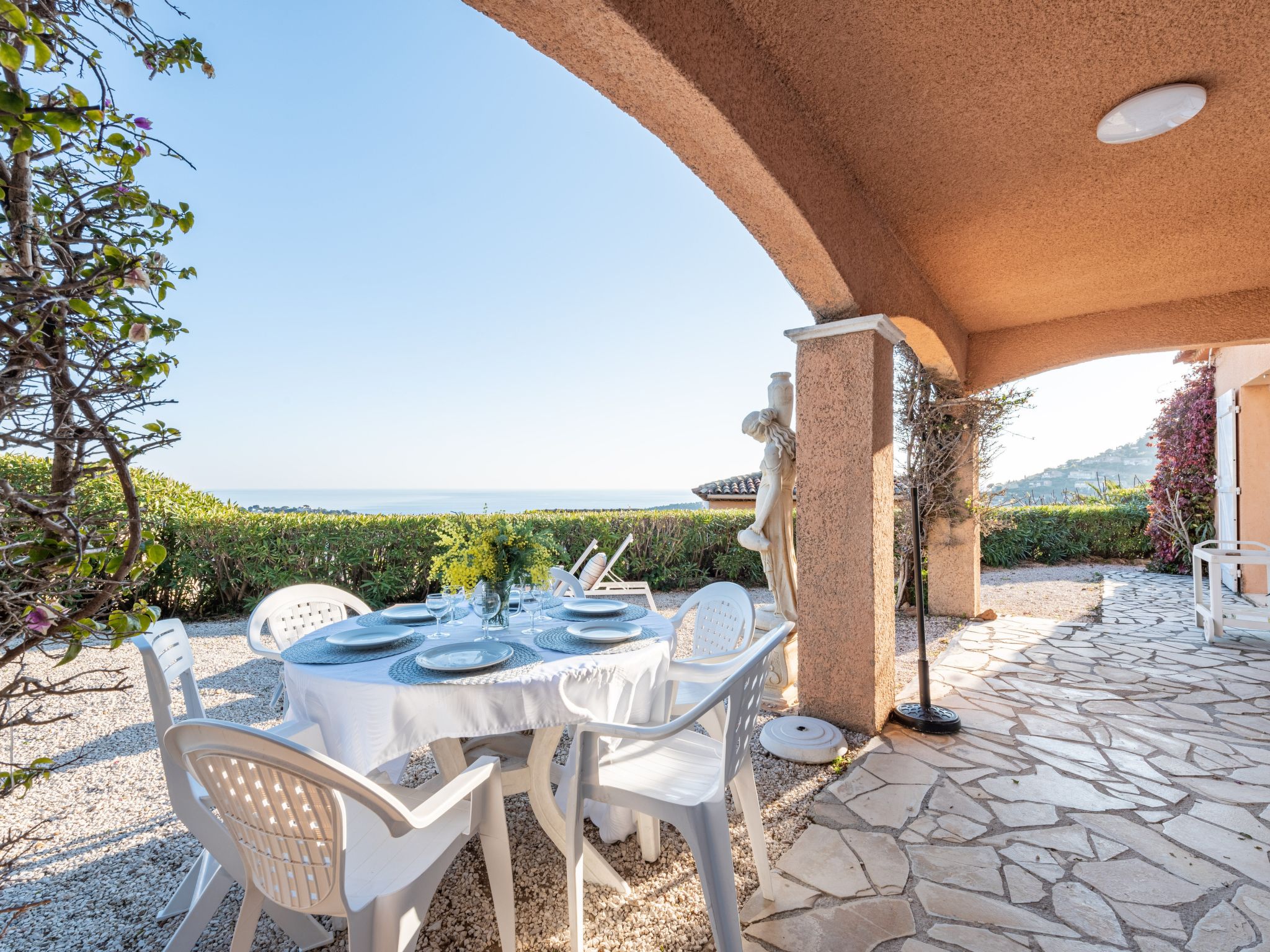 Photo 9 - Maison de 3 chambres à Cavalaire-sur-Mer avec piscine privée et vues à la mer