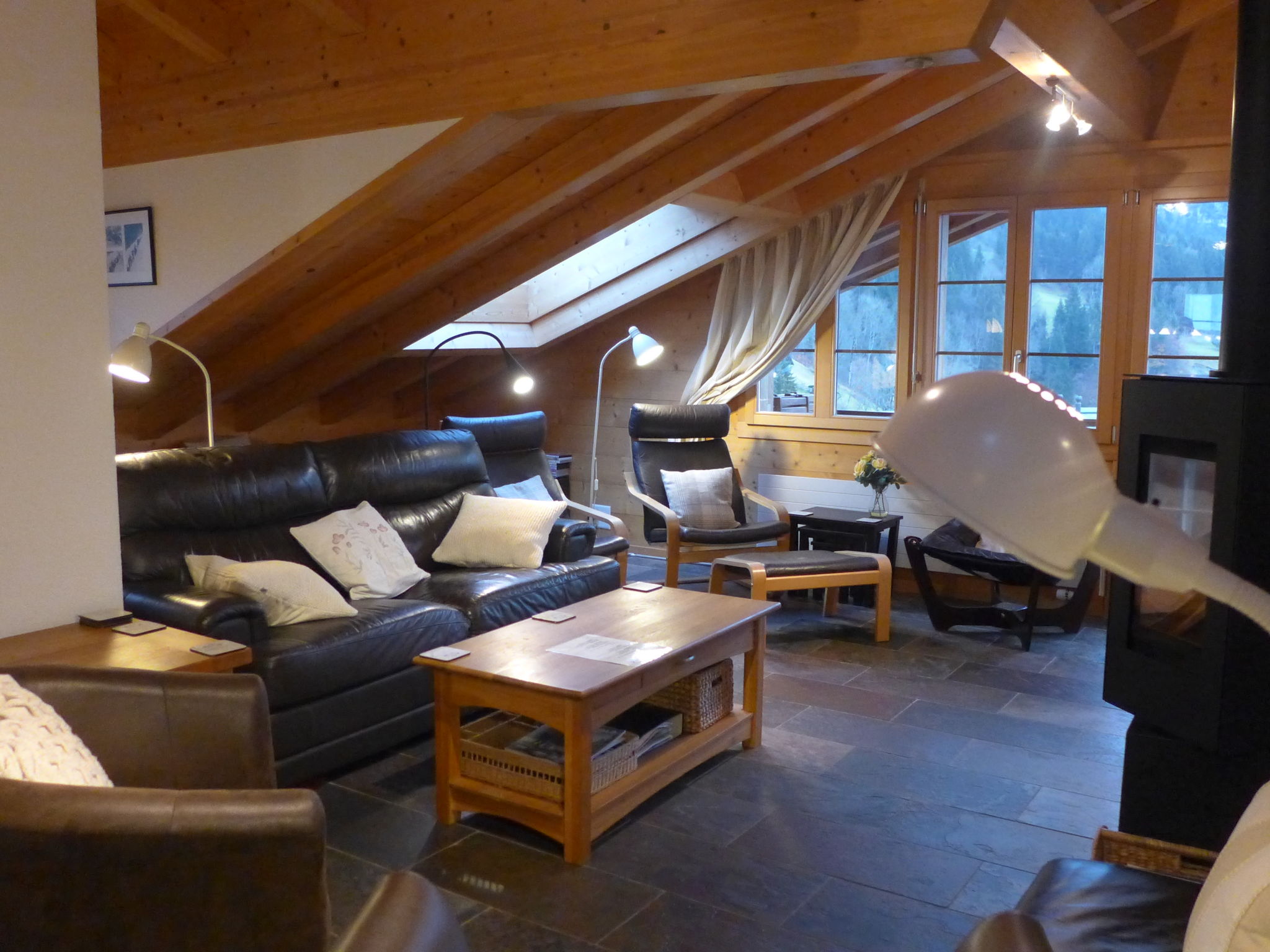 Photo 2 - 4 bedroom Apartment in Grindelwald with sauna and mountain view