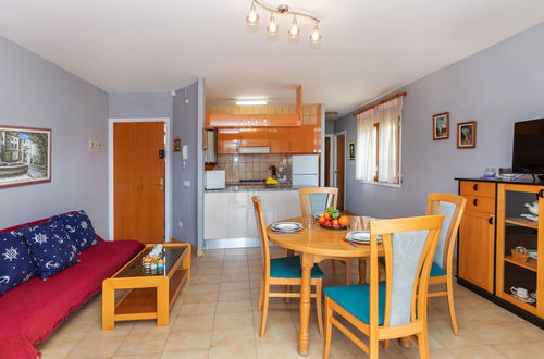 Photo 6 - 2 bedroom Apartment in l'Escala with terrace