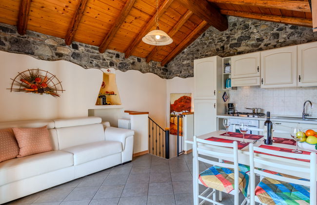 1 bedroom House in Gravedona ed Uniti with garden - Photo 4