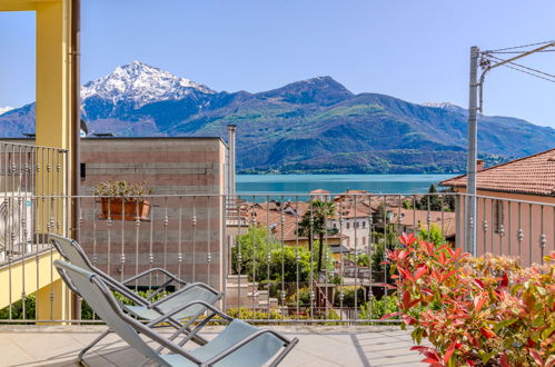 Photo 20 - Maison de 1 chambre à Gravedona ed Uniti avec vues sur la montagne